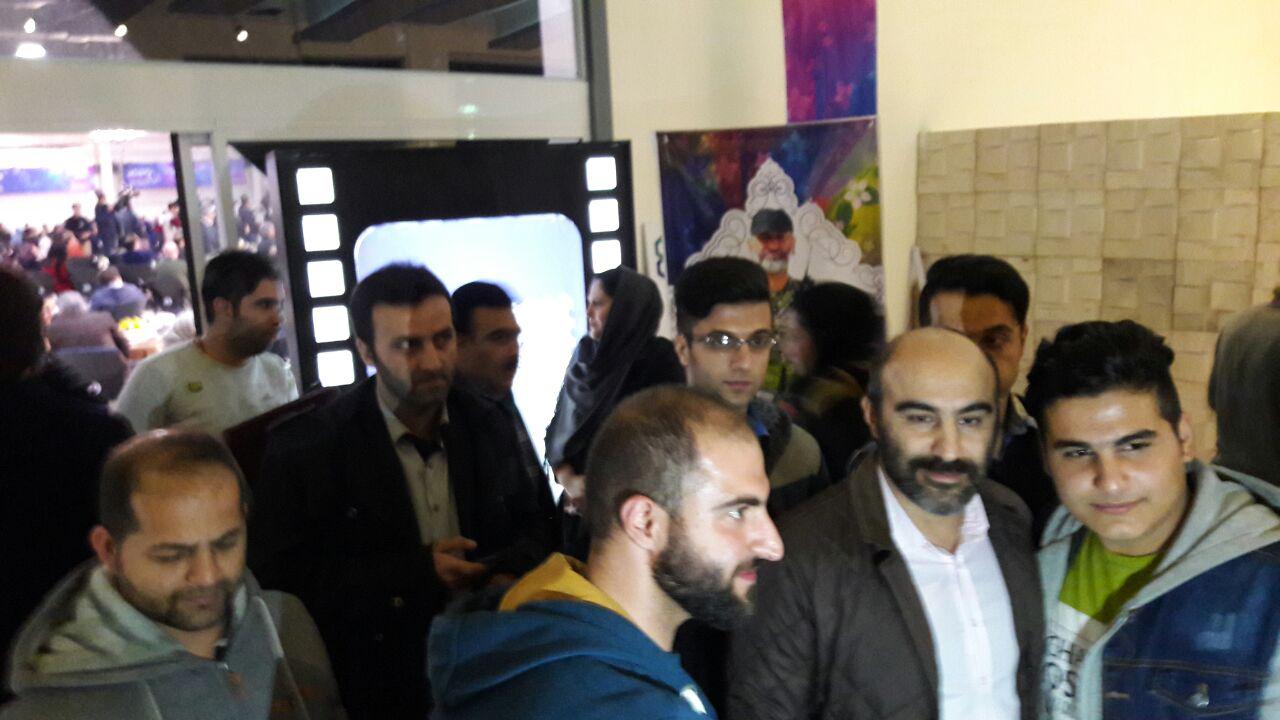 بهترین کارگردانی برای «گمیچی» / «خوشبختی پس از من» جایزه بهترین فیلمنامه را برد بهترین کارگردانی برای «گمیچی» / «خوشبختی پس از من» جایزه بهترین فیلمنامه را برد