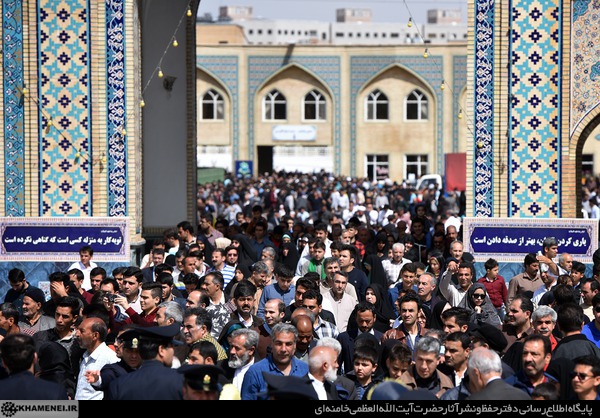 ملت ایران در سال ۹۵ با وجود مشکلات اقتصادی خوش درخشید/ اولویت مسئله اقتصادی است