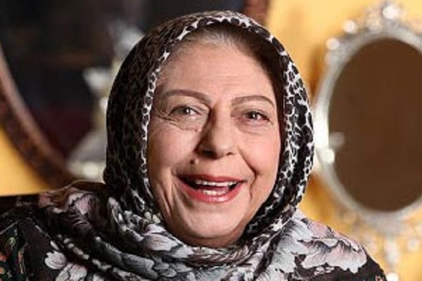 ثریا قاسمی با شب دهم گوشه ای دیگر از هنرمندی اش را به رخ مخاطب کشید/ بازی بانوی بازیگر در فیلم ویلایی ها تامل برانگیز است ثریا قاسمی با شب دهم گوشه ای دیگر از هنرمندی اش را به رخ مخاطب کشید/ بازی بانوی بازیگر در فیلم ویلایی ها تامل برانگیز است