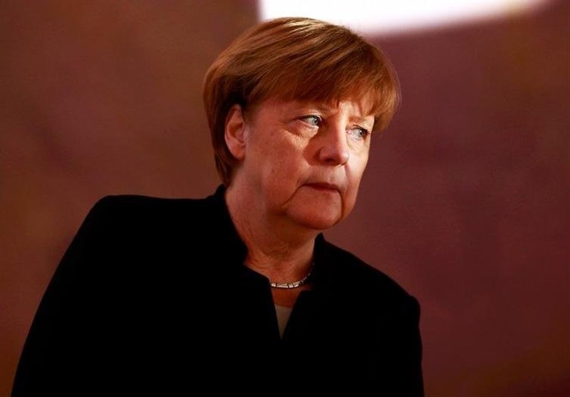 حمایت تمام قد مرکل از تروریسم حمایت تمام قد مرکل از تروریسم