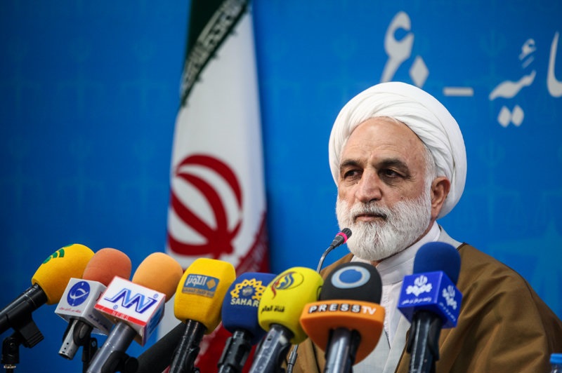 شرکت وزیر آموزش و پرورش قاچاق کرده است شرکت وزیر آموزش و پرورش قاچاق کرده است