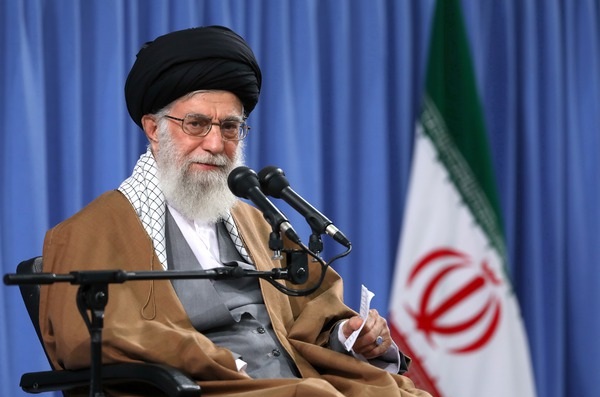 کاندیداها و سایت‌های خبری و نشریات گویا مشارکت حداکثری را فراموش کرده‌اند