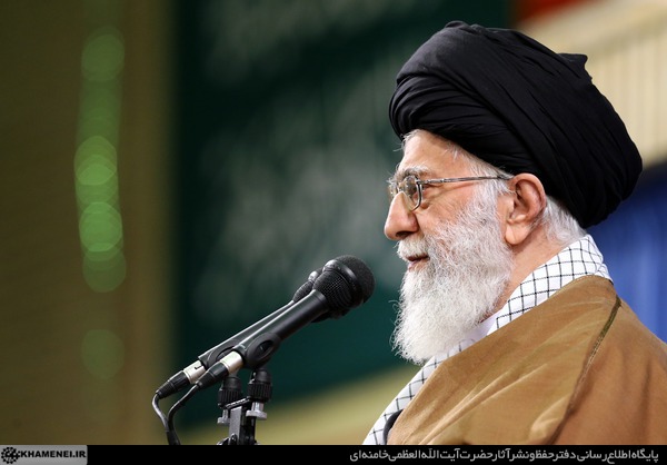 کاندیداها و سایت‌های خبری و نشریات گویا مشارکت حداکثری را فراموش کرده‌اند