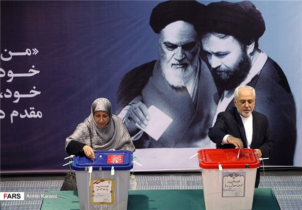 مشارکت بالای مردم در انتخابات/ تشکیل صف‌های طولانی مقابل شعب اخذ رای