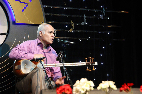رونمایی از آلبوم «نرگس فتان» در حوزه هنری