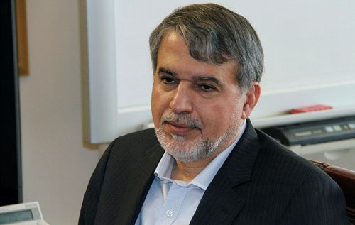 فروش قاچاق فیلم سینمایی «گشت 2» مایه تأسف است/ با هماهنگی بین عوامل سازنده نمایش این فیلم را ادامه میدهیم فروش قاچاق فیلم سینمایی «گشت 2» مایه تأسف است/ با هماهنگی بین عوامل سازنده نمایش این فیلم را ادامه میدهیم