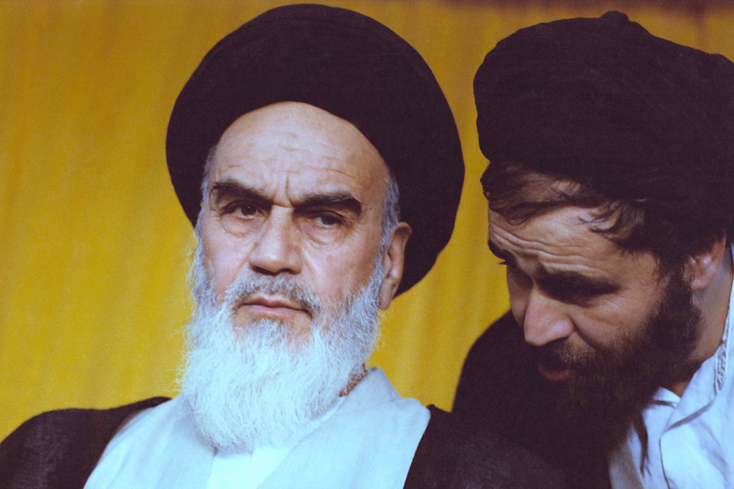 اطاعات از خامنه اي، اطاعت از امام است/ ولایت امروز درست مثل زمان امام است اطاعات از خامنه اي، اطاعت از امام است/ ولایت امروز درست مثل زمان امام است