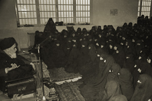 سخنان امام به زنان هویت دوباره داد/ امام می گفتند زنان انسان ساز هستند سخنان امام به زنان هویت دوباره داد/ امام می گفتند زنان انسان ساز هستند
