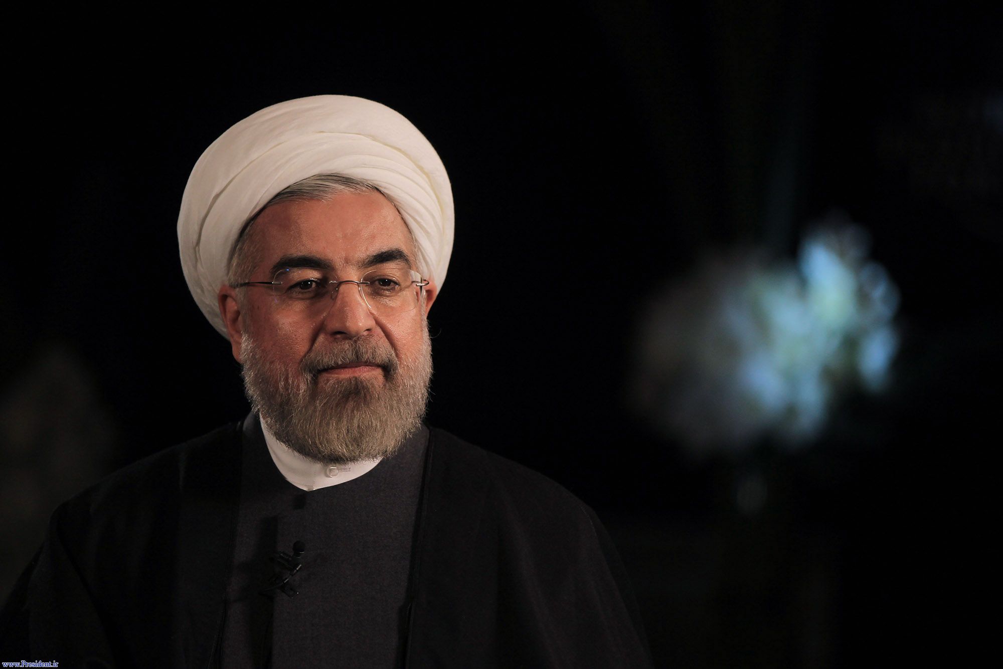 تشکر از روحانی برای رفع حصر تشکر از روحانی برای رفع حصر