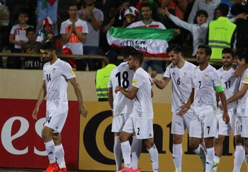 محمدخانی: ایران پتانسیل صعود از گروه خود در جام جهانى را دارد/ توقعات از ما به عنوان تیم اول آسیا در روسیه بیشتر می‌شود