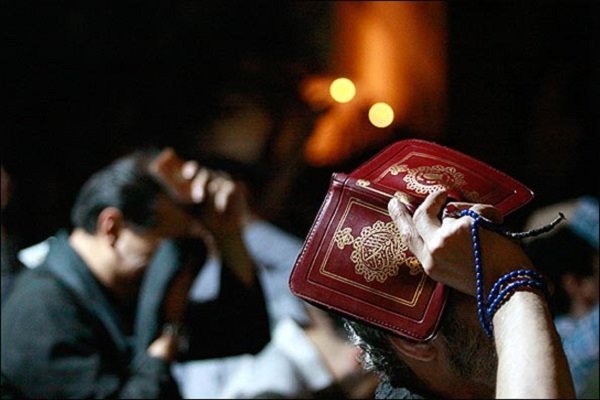 شب های قدر گزینه روی میز شیعیان است شب های قدر گزینه روی میز شیعیان است