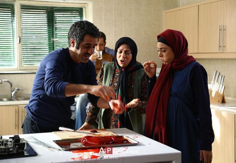 حواس رسانه ملی کجاست؟