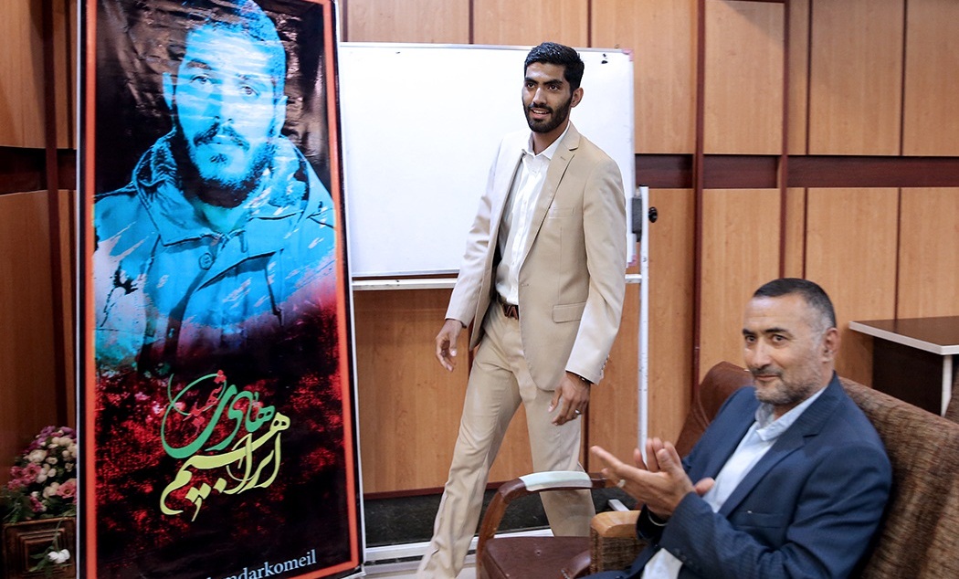 افتتاح مدرسه فوتبال شهید ابراهیم هادی با مدیریت مدافع پرسپولیس + تصاویر