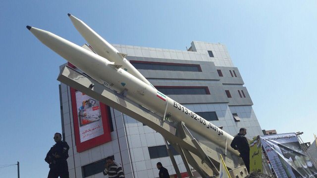 رییس مجلس سخنران راهپیمایی روز قدس / نمایش موشک شهاب 3 در راهپیمایی روز قدس رییس مجلس سخنران راهپیمایی روز قدس / نمایش موشک شهاب 3 در راهپیمایی روز قدس