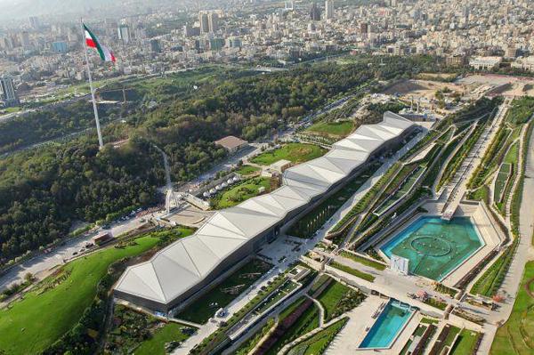 هیچیک از ما صاحب باغ کتاب نیستیم! هیچیک از ما صاحب باغ کتاب نیستیم!