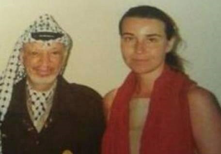 عکسی از مسئول جدید سیاست خارجی اروپا در کنار عرفات