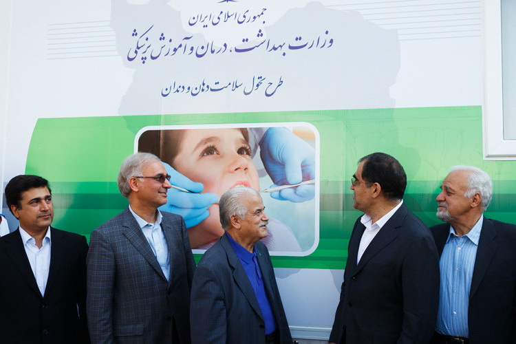 وزارتخانهها، سازمانها و ارگانها از وزارت بهداشت الگو بگیرند وزارتخانهها، سازمانها و ارگانها از وزارت بهداشت الگو بگیرند