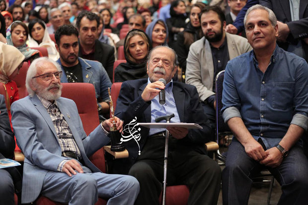 شوخی مهران مدیری با گلزار و امین حیایی +عکس