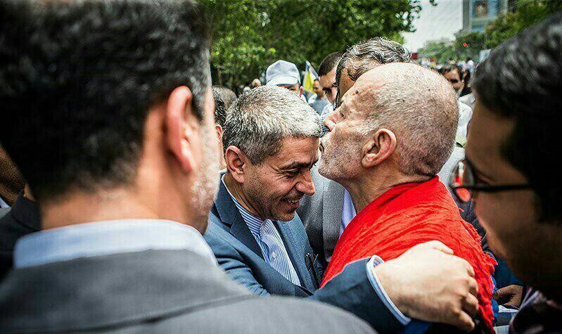وزیر جنگ اقتصادی دولت یازده ام جانباز 99 درصدی شد!