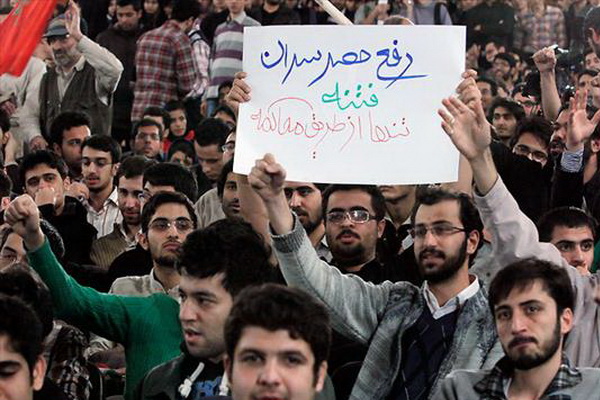پیشنهادی برای رفع حصر/  آقایان برهم نزدن آرامش و امنیت کشور را تضمین کنند