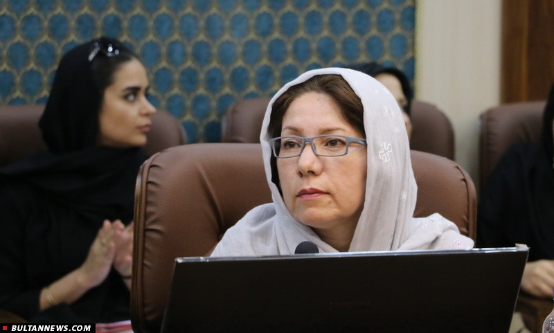 مونسان: توسعه صنایع دستی یعنی توزیع ثروت/ ساره بیات تقدیر شد