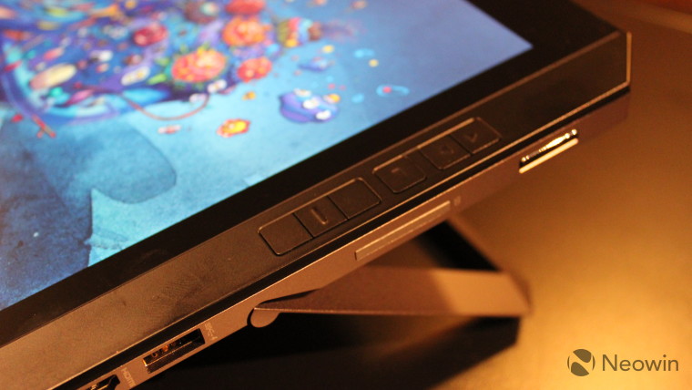 تبلت هیبریدی ZBook x2