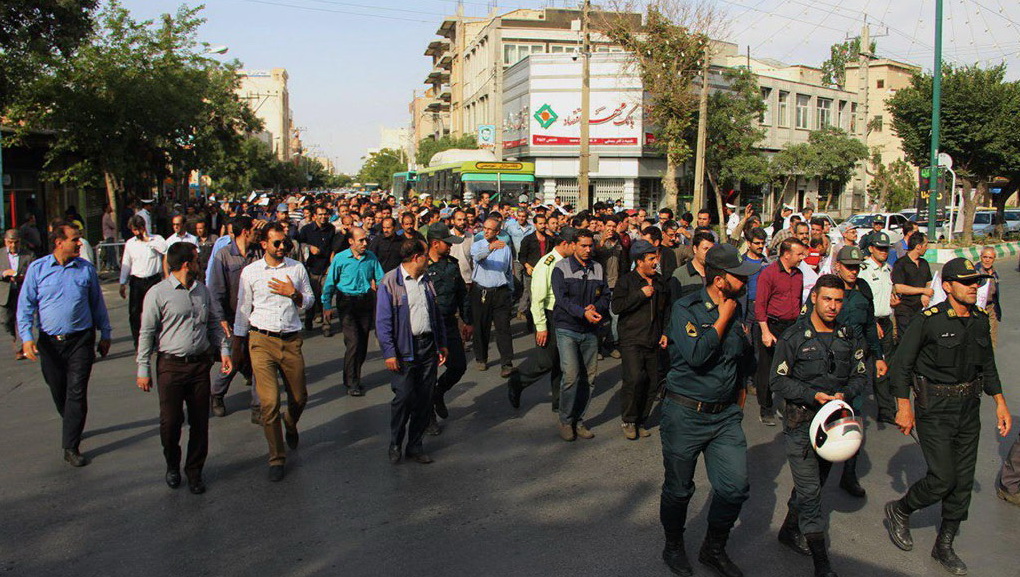 زندانی شدن مدیرعامل آذرآب برای زنده شدن حقوق کارگران