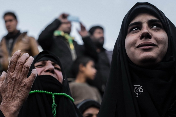 کمی هم این دخترها را جامعه‌شناسی کنید