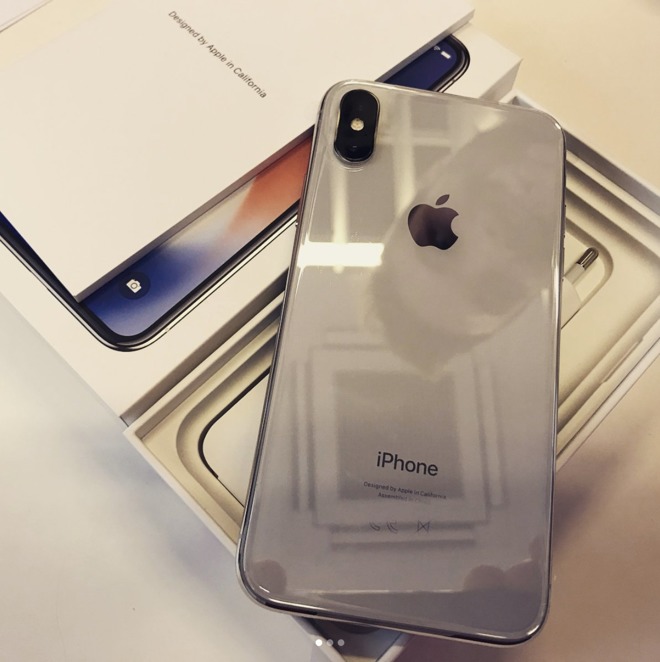iPhone X با قیمتی گران‌تر از الماس وارد بازار ایران شد