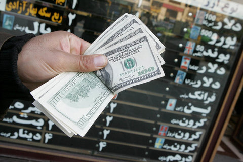 قیمت دلار بازار تهران در آستانه ثبت یک روکود تاریخی دیگر