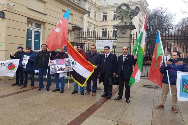 تجزیه طلبان ضد انقلاب به منافقین ملحق شدند