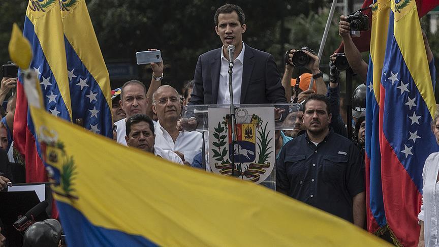 آمریکا به رهبر مخالفان در ونزوئلا قول حمایت داده بود