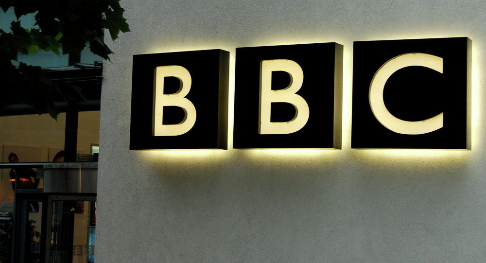 شرکت در مناظره‌های BBC کار عاقلانه‌ای نیست