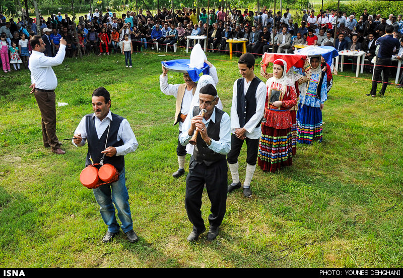 نخستین جشنواره توت فرنگی کردستان برگزار شد