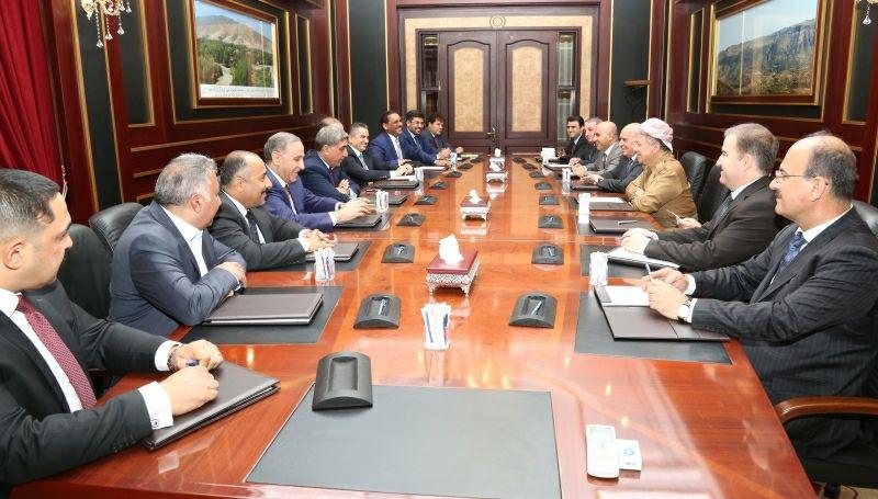 نشست بارزانی با هیئت مشترک چهار لیست عراقی آغاز شد