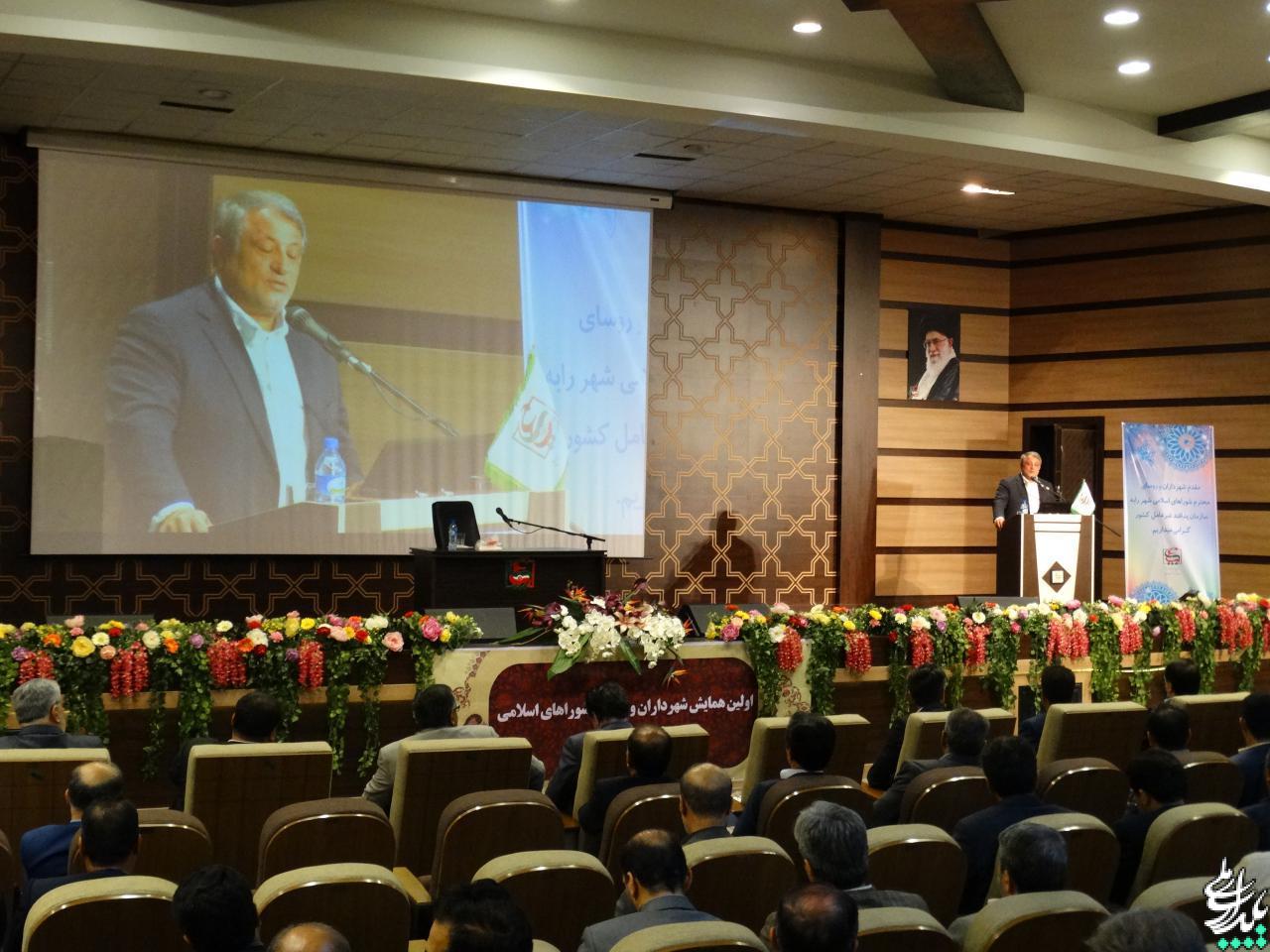نباید با اهداف زودگذر با مسائل پدافند غیر عامل برخورد کرد