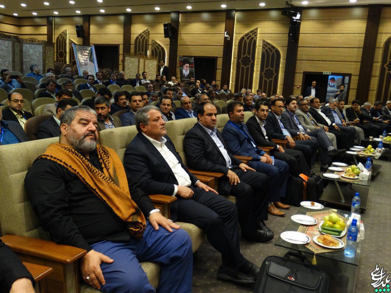 نباید با اهداف زودگذر با مسائل پدافند غیر عامل برخورد کرد