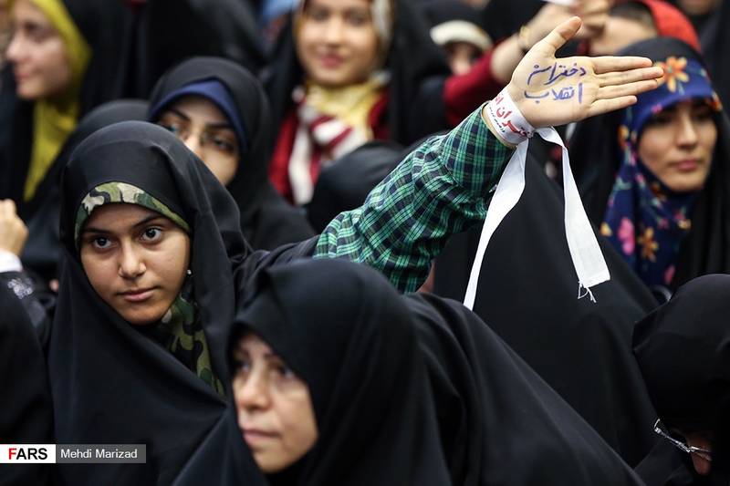 «دختران انقلاب» علیه CFT