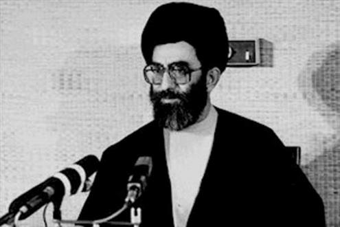 نگاه 45 سال پیش رهبر انقلاب به پیادهروی اربعین نگاه 45 سال پیش رهبر انقلاب به پیادهروی اربعین