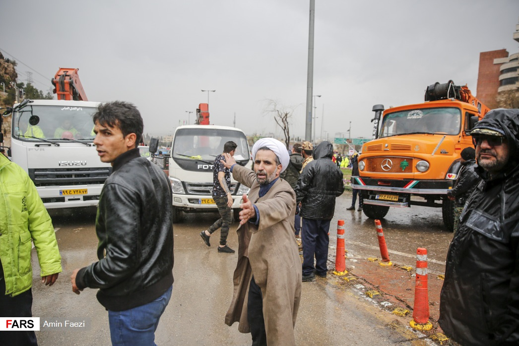 ۱۷ کشته و 74 مصدوم در سیل شیراز