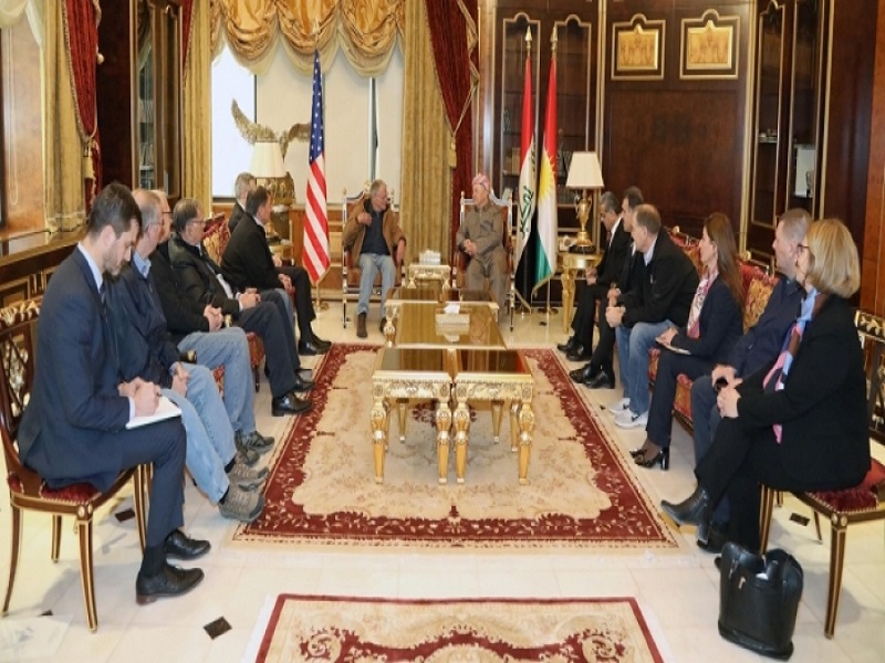 در روز نفرت مردم عراق از آمریکایی ها، مسعود بارزانی با هیئتی از کنگره‌ آمریکا دیدار کرد