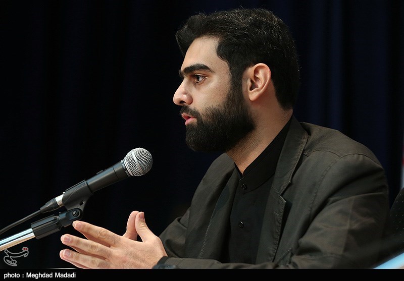 آیا ثابتی واقعا به فکر انقلاب است؟! آیا ثابتی واقعا به فکر انقلاب است؟!