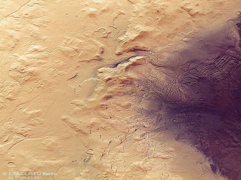 زخم‌های مریخ حرف می‌زنند+عکس