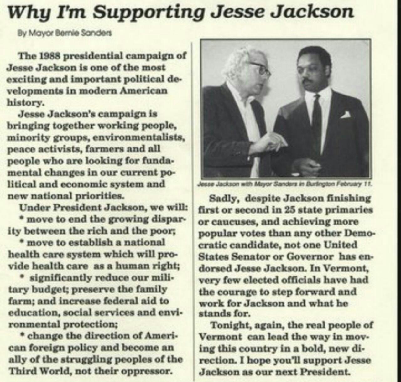 جسی جکسون از رهبران جنبش حقوق مدنی سیاه‌پوستان حمایت رسمی خود را از سندرز اعلام کرد