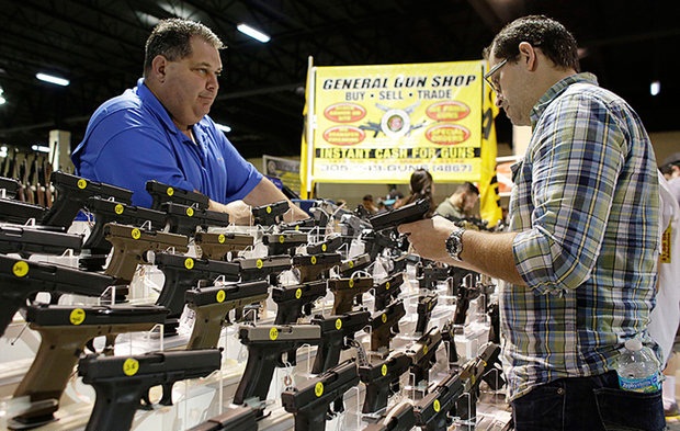 خرید اسلحه به دلیل هرج و مرج کرونایی در امریکا