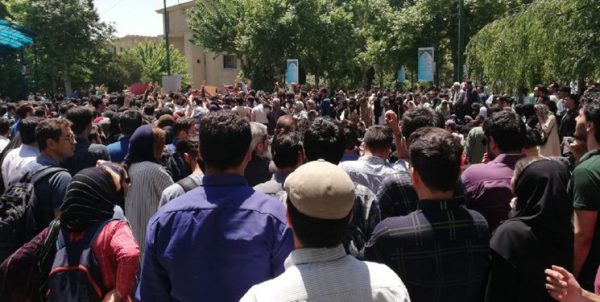 روایت یکی از داشجویان انقلابی دانشگاه تهران از ماجرای تلخ امروز