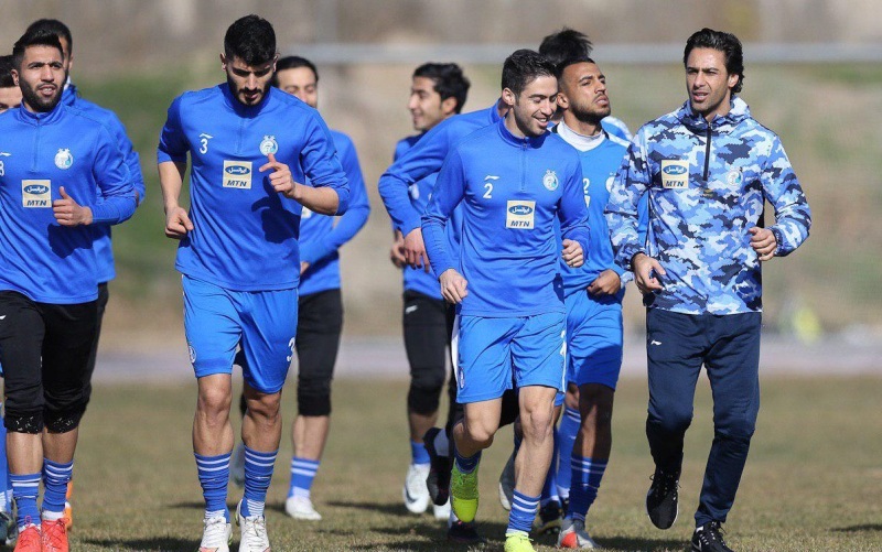 بازیکنان در اردو حاضر شدند