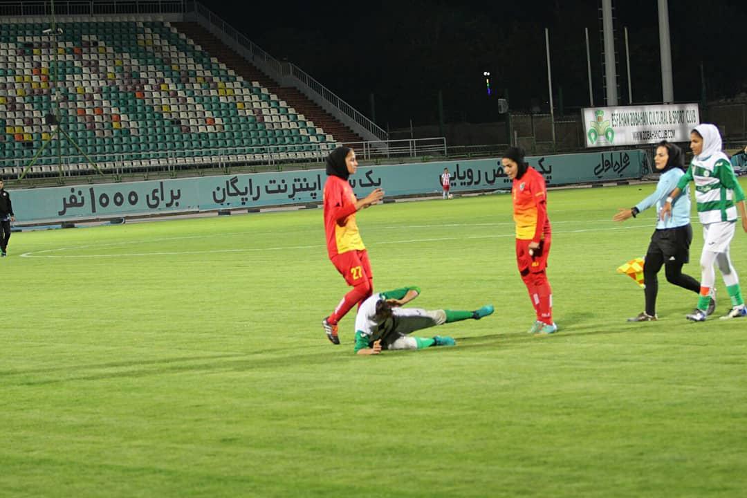 مربی سیرجانی ها واکنش نشان داد مربی سیرجانی ها واکنش نشان داد