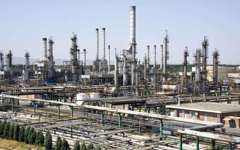 توقف تجهیزات فاز دو پالایشگاه آبادان با بی توجهی وزارت نفت به مسئولیتهای اجتماعی