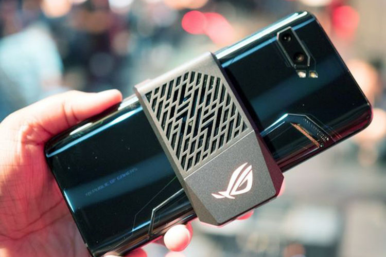 گوشی هوشمند ROG Phone 2 را معرفی شد گوشی هوشمند ROG Phone 2 را معرفی شد